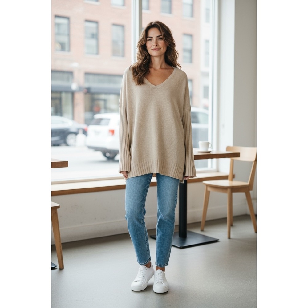 French Connection Beige V Neck Sweater Ribbed Sleeve‎ Oversized M